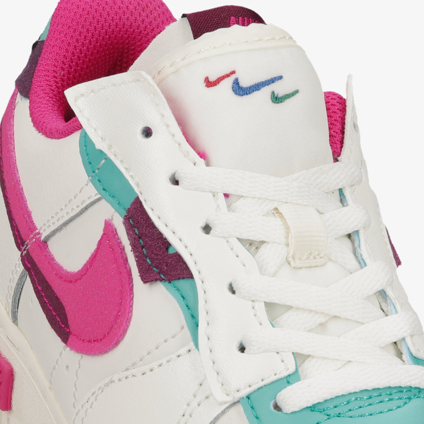 Детски маратонки NIKE AIR FORCE 1 FONTANKA  do6146-101 цвят розов