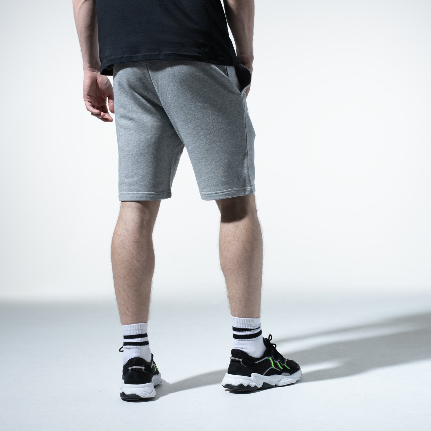 Мъжки къси панталони CHAMPION ШОРТИ LOGO SHORTS 215497em006 цвят сив