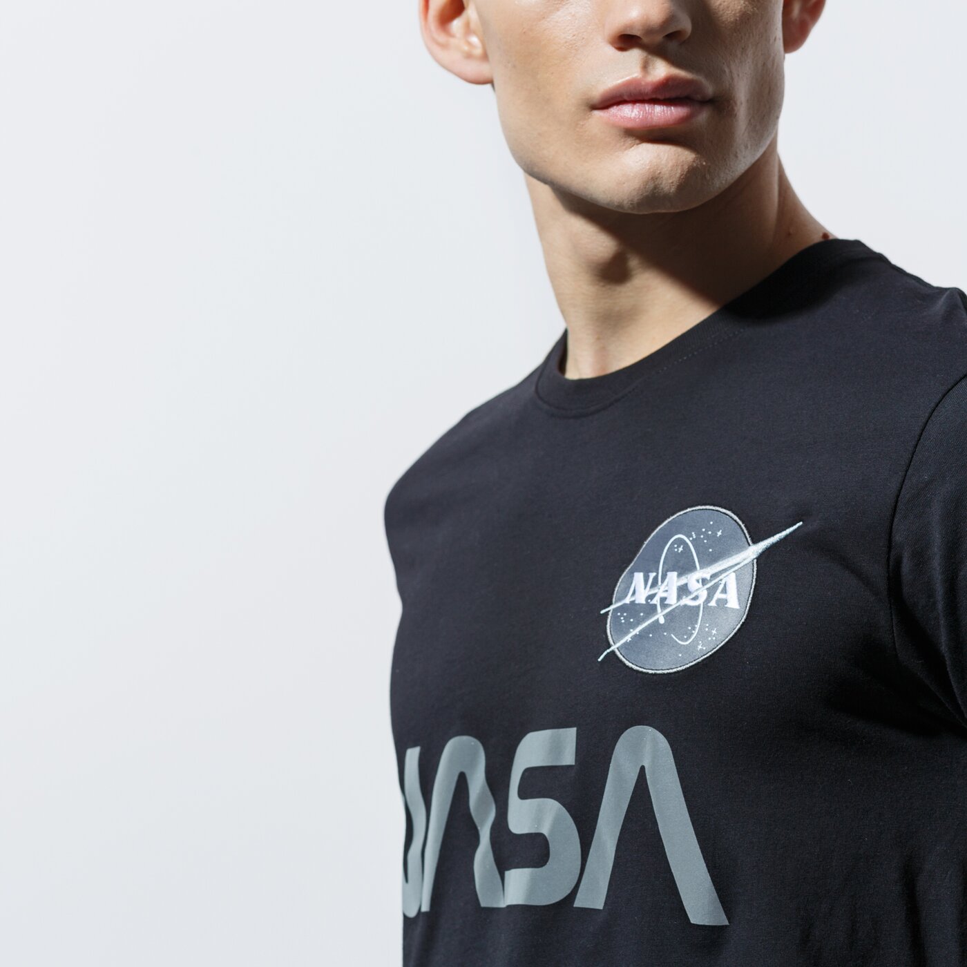 Мъжка тениска ALPHA INDUSTRIES ТЕНИСКА NASA REFLECTIVE T 178501-03 цвят черен