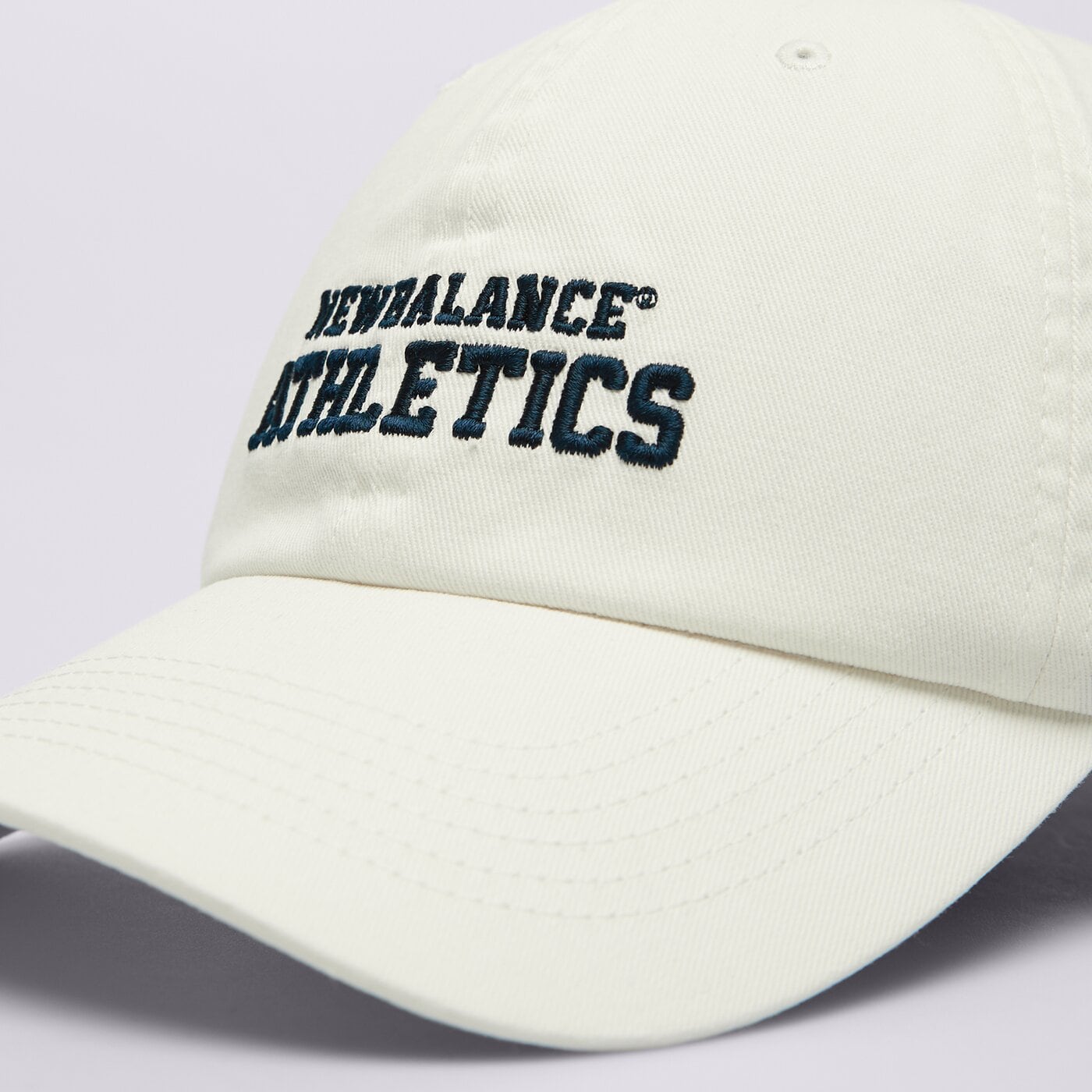 Дамска шапка с козирка NEW BALANCE ШАПКА 6 PANEL NB ATHLETICS lah51014sst цвят сив