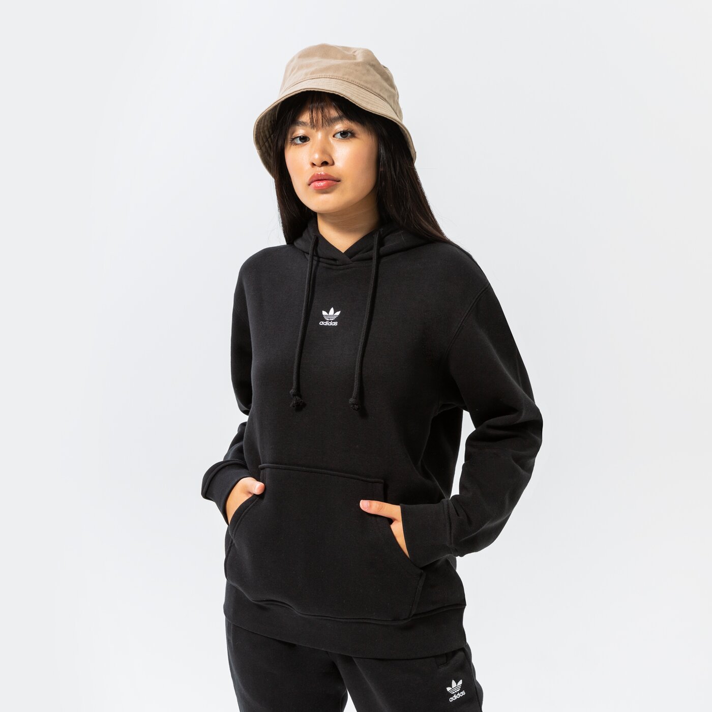 Дамски суичър ADIDAS ESSENTIAL FLEECE OVERHEAD HOODIE  h34725 цвят черен