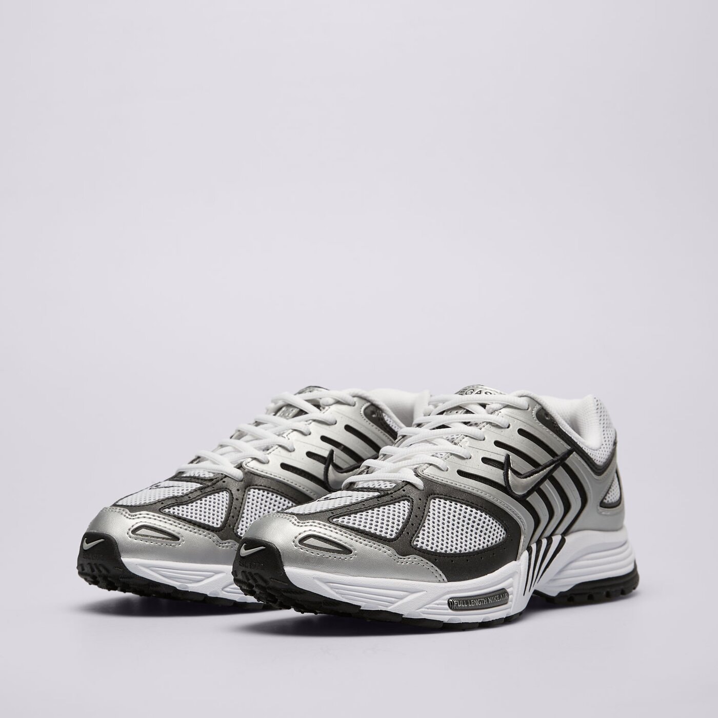 Мъжки маратонки NIKE AIR PEGASUS 2005 hq3031-002 цвят сив