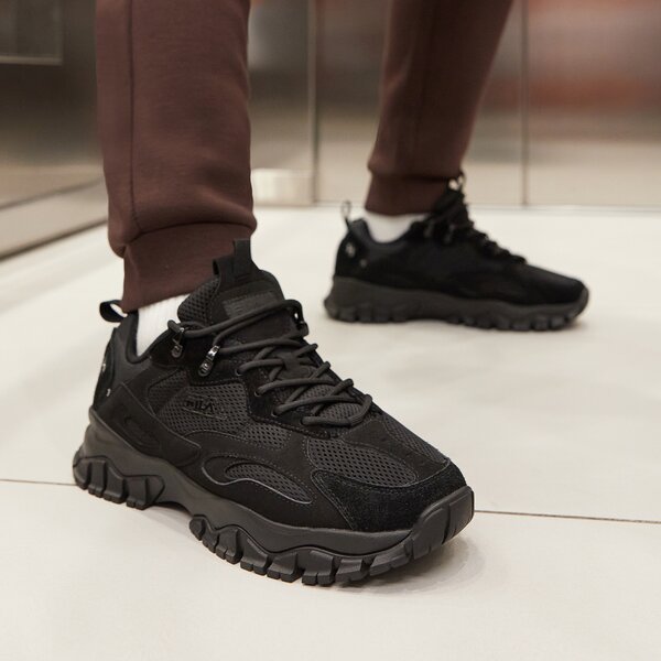 Мъжки туристически обувки FILA RAY TRACER TR 2 1rm02398010 цвят черен