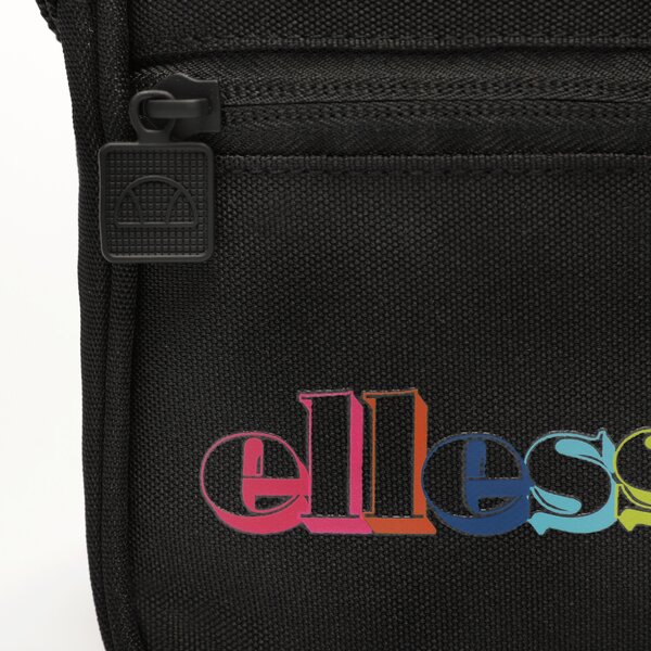 Дамски сак ELLESSE ЧАНТА RELLA SMALL ITEM BAG BLK sara3013011 цвят черен