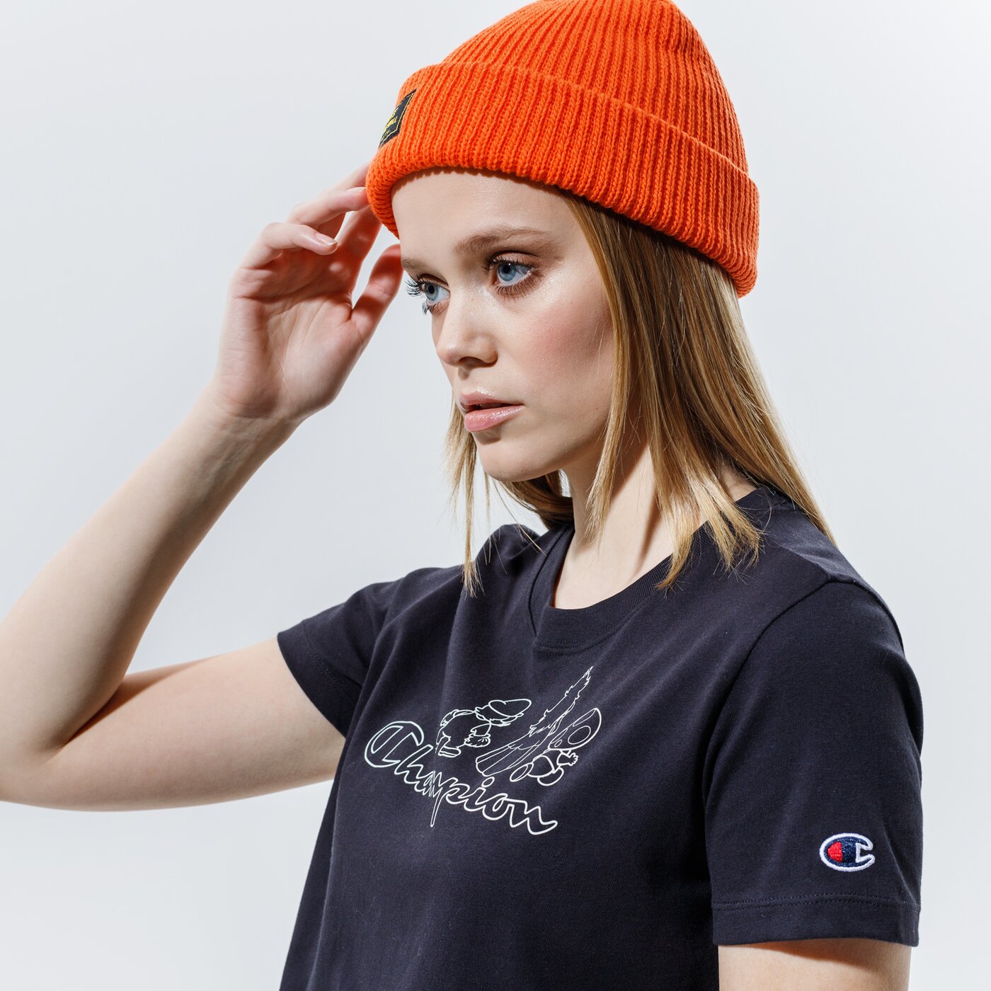 Дамска тениска CHAMPION ТЕНИСКА CREWNECK ТЕНИСКА 114714kk001 цвят черен