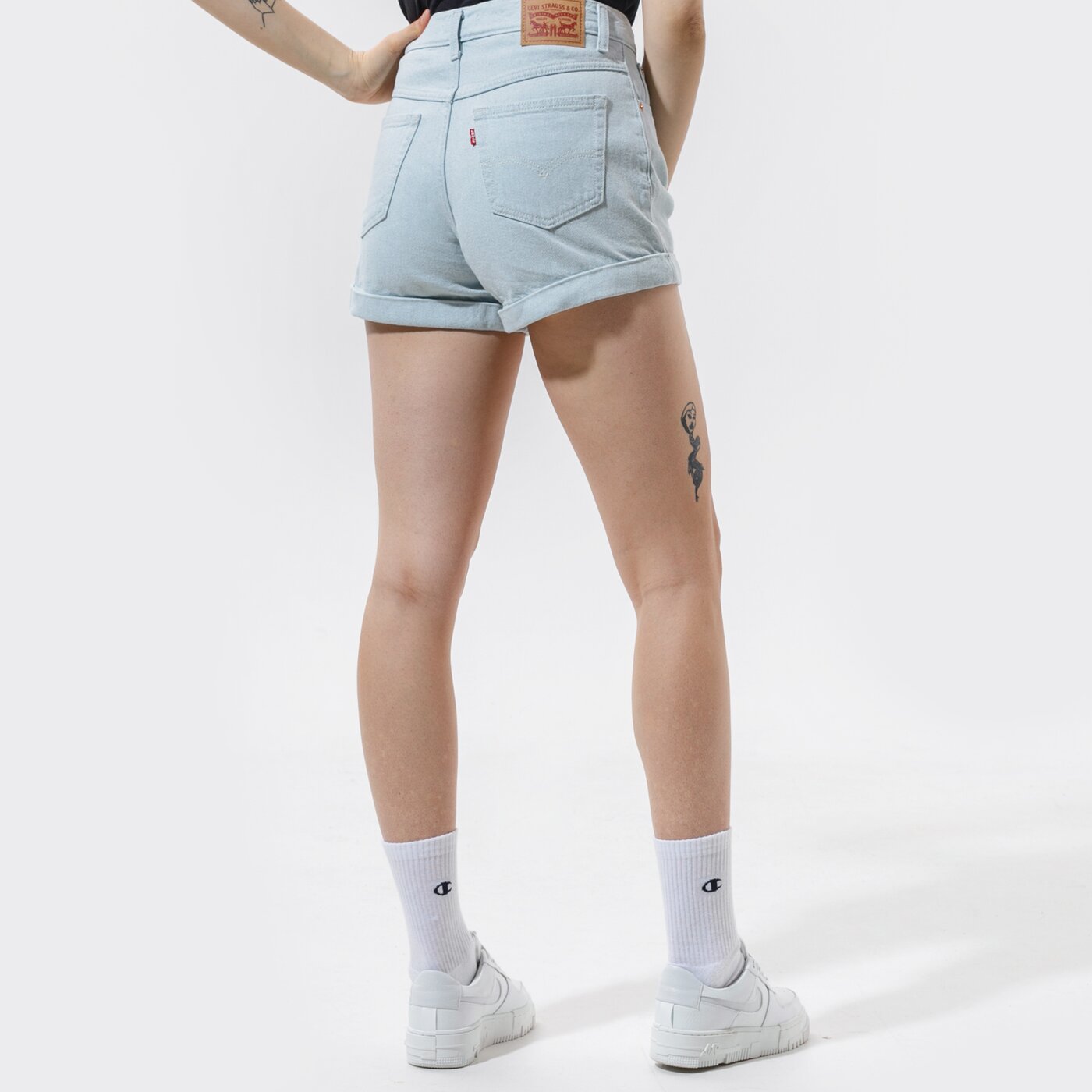 Дамски къси панталони LEVI'S ПАНТАЛОНИ MOM A LINE SHORT 2 16888-0005 цвят син
