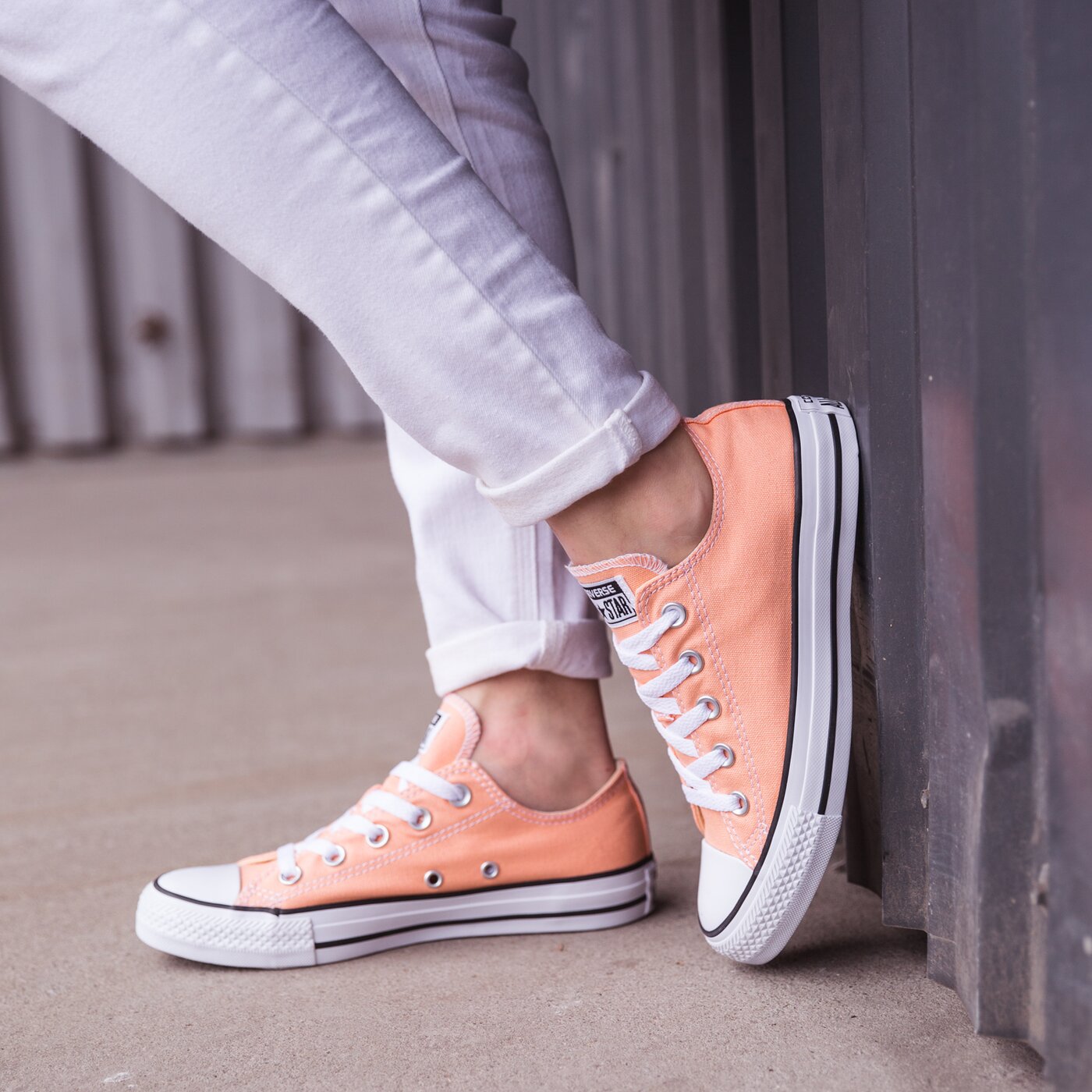 Дамски маратонки CONVERSE CHUCK TAYLOR ALL STAR  155573cw цвят оранжев