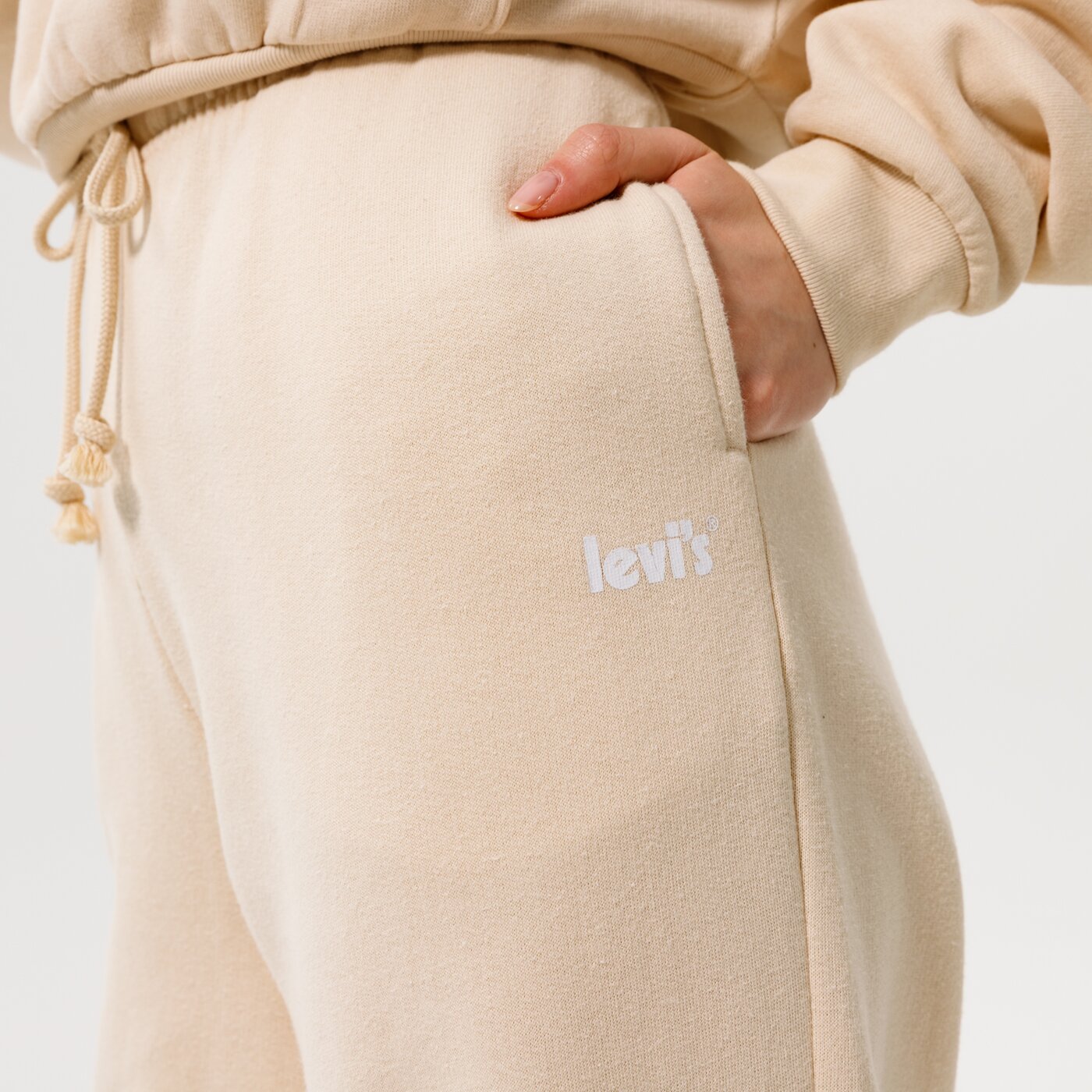 Дамски панталони LEVI'S ПАНТАЛОНИ LAUNDRY DAY SWEATPANT a1786-0000 цвят бежов