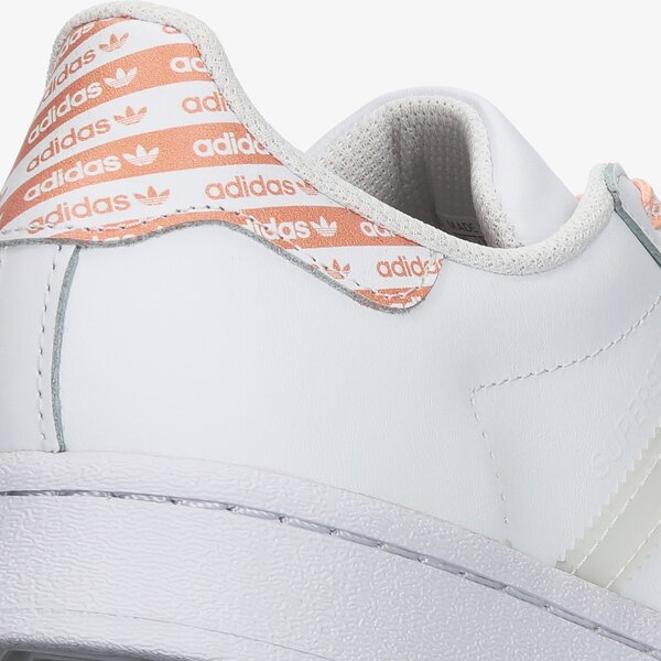 Детски маратонки ADIDAS SUPERSTAR J  fv3761 цвят бял