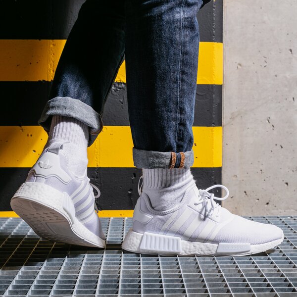 Мъжки маратонки ADIDAS NMD_R1 PRIMEBLUE gz9259 цвят бял