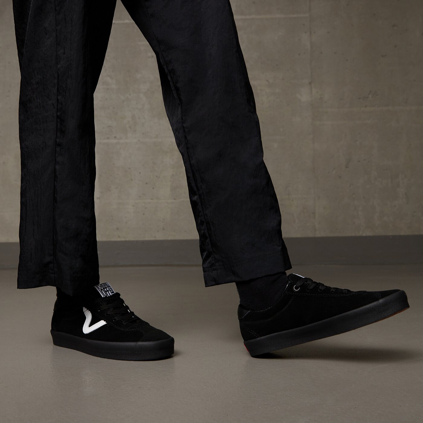 Дамски маратонки VANS SPORT  vn000cqrbka1 цвят черен