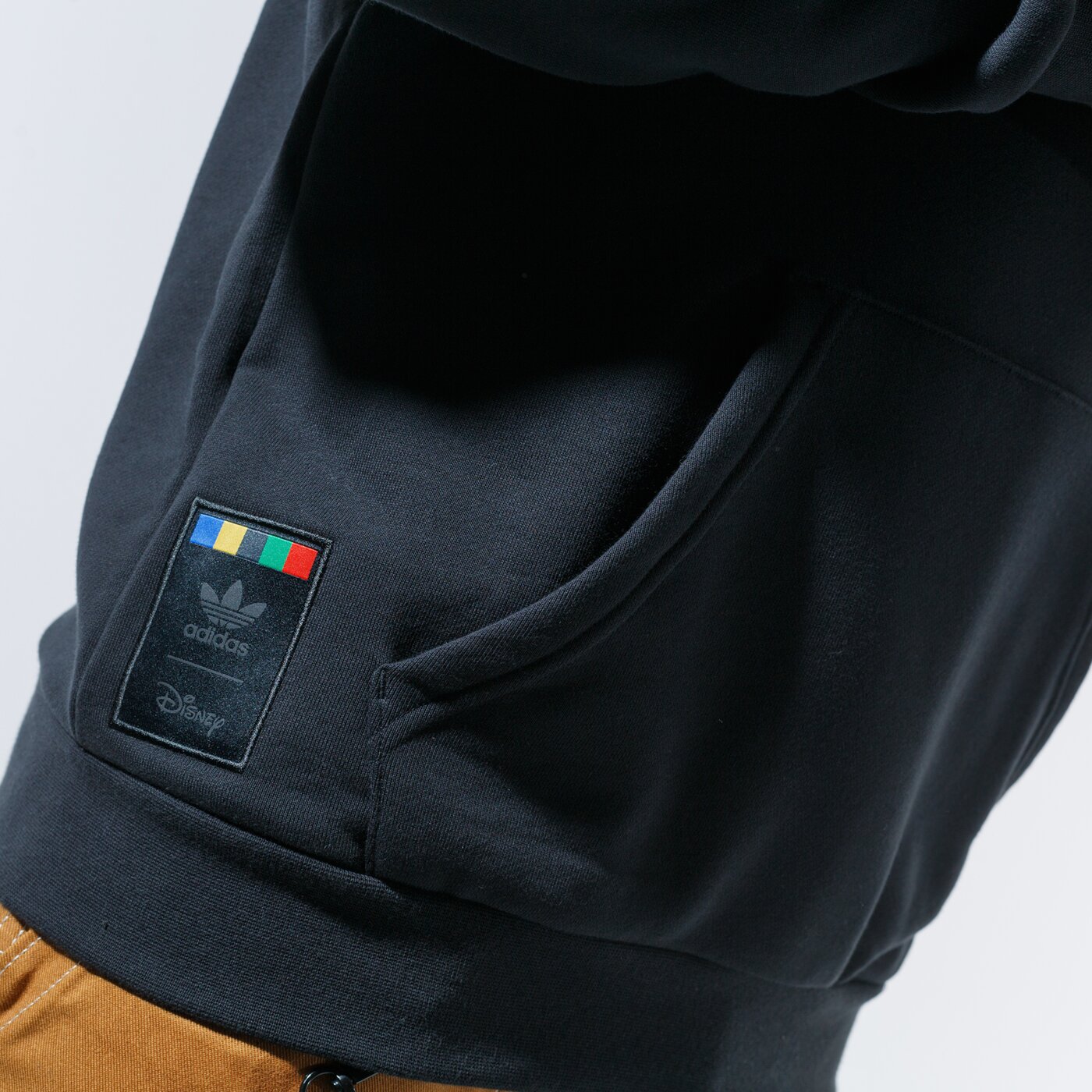 Мъжки суичър ADIDAS СУИТЧЪР С КАЧУЛКА GOOFY HOODY gd6022 цвят черен