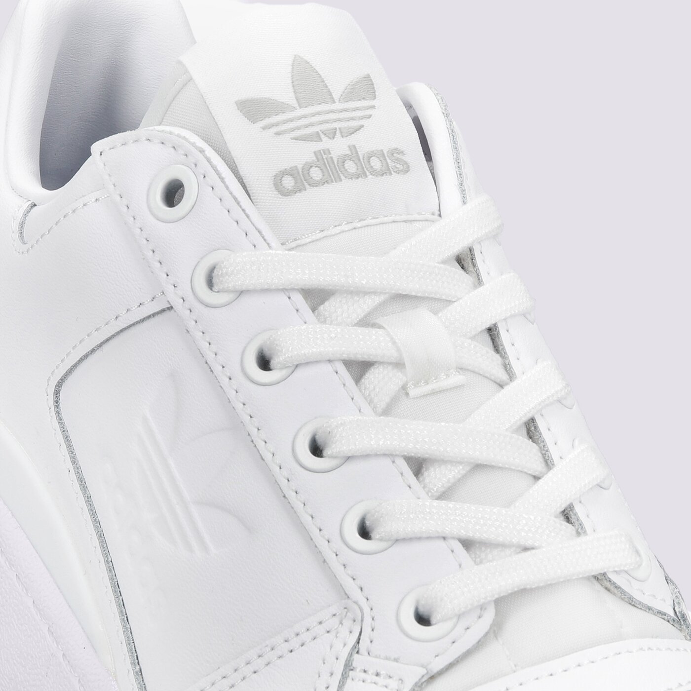 Дамски маратонки ADIDAS FORUM BOLD  fy9042 цвят бял