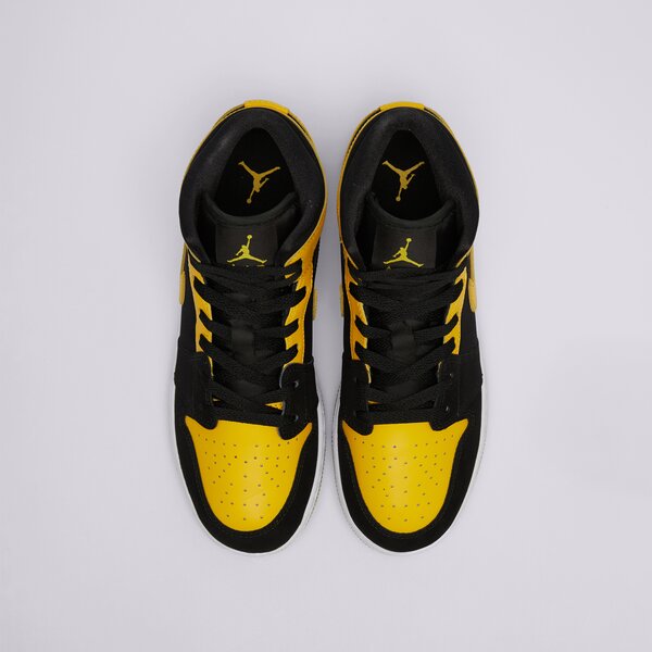 Детски маратонки JORDAN 1 MID SE hj5940-071 цвят бежов