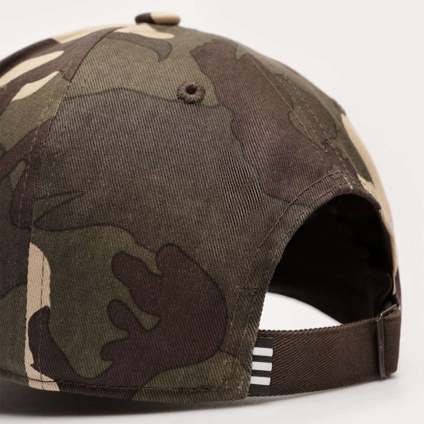 Мъжка шапка с козирка ADIDAS ШАПКА CAMO BALLCAP h46980 цвят многоцветен