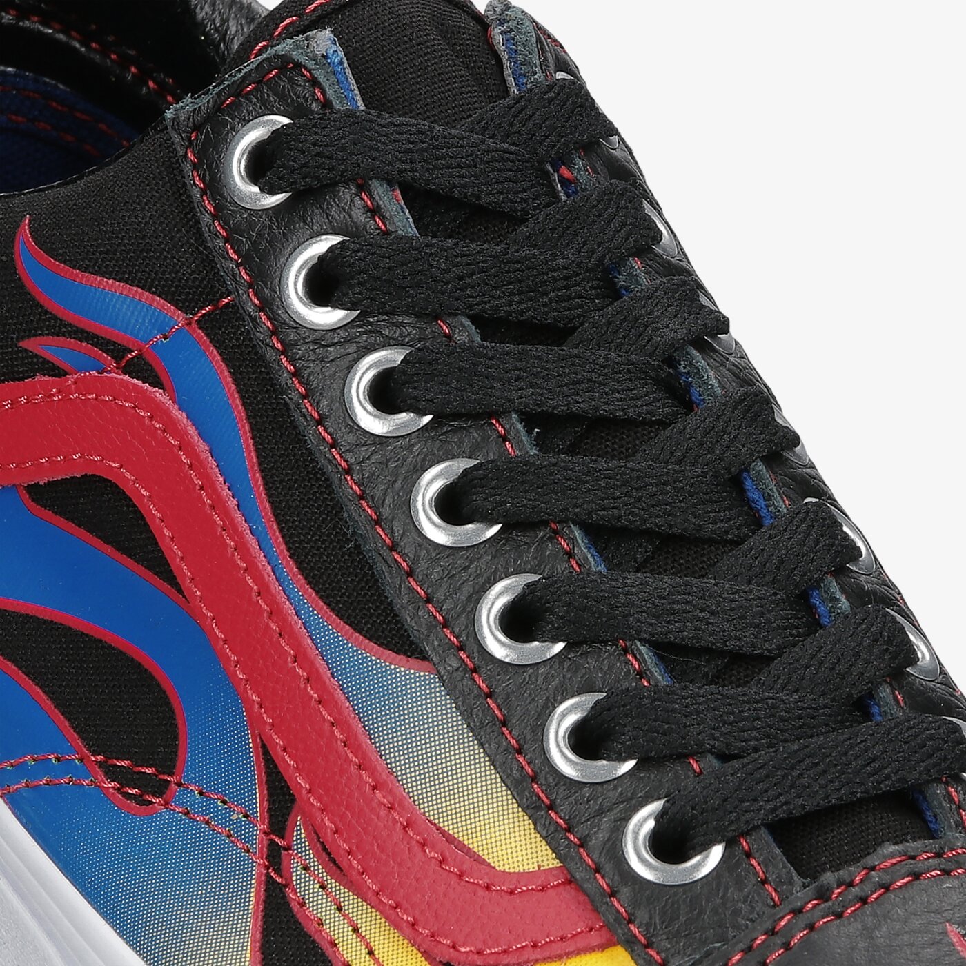 Мъжки маратонки VANS UA OLD SKOOL vn0a3wkt57z1 цвят многоцветен