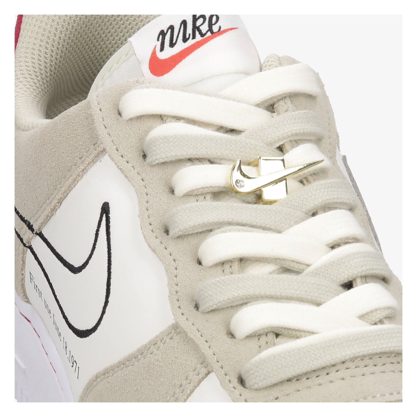 Мъжки маратонки NIKE AIR FORCE 1 '07 LV8 db3597-100 цвят бял