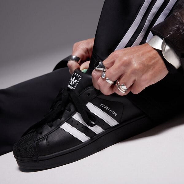 Дамски маратонки ADIDAS SUPERSTAR II ji0079 цвят черен