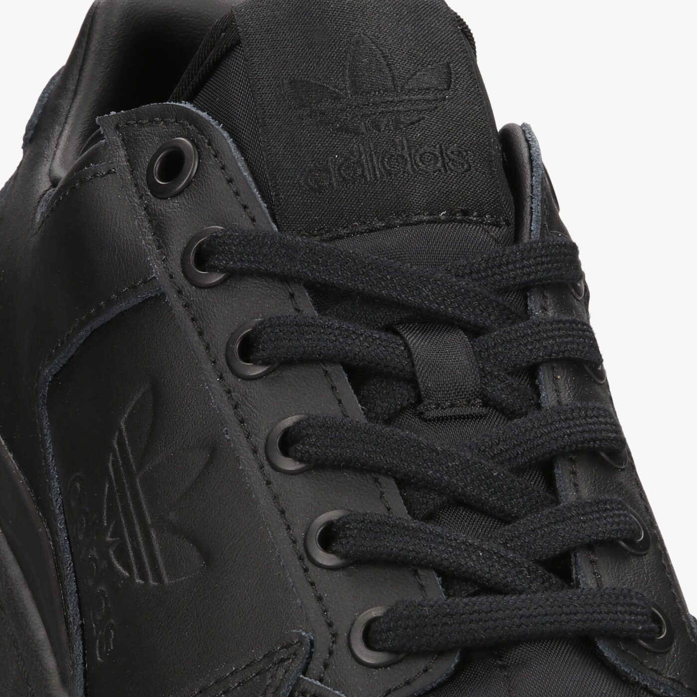 Дамски маратонки ADIDAS FORUM BOLD  gy5922 цвят черен