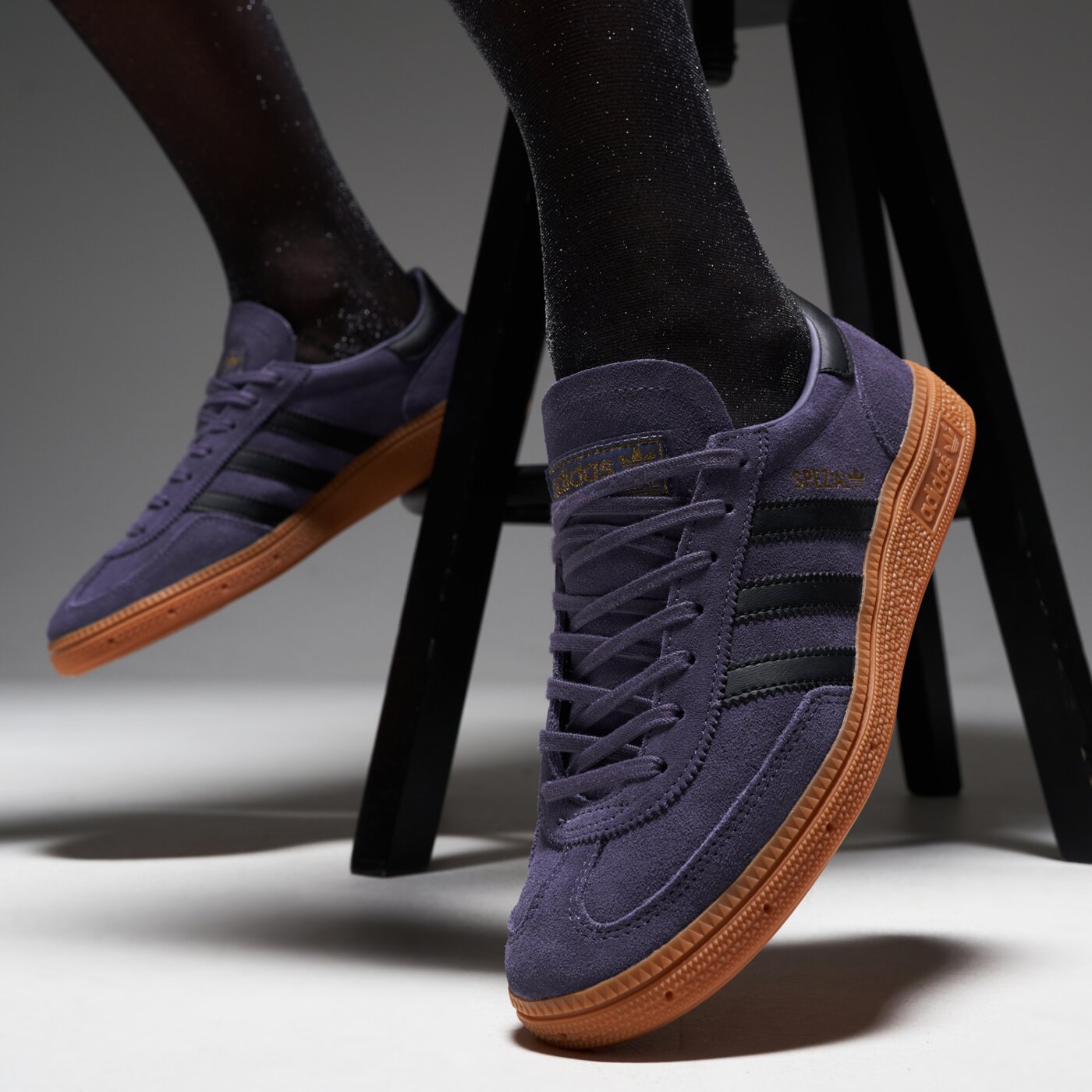 Детски маратонки ADIDAS HANDBALL SPEZIAL J jp8020 цвят сив