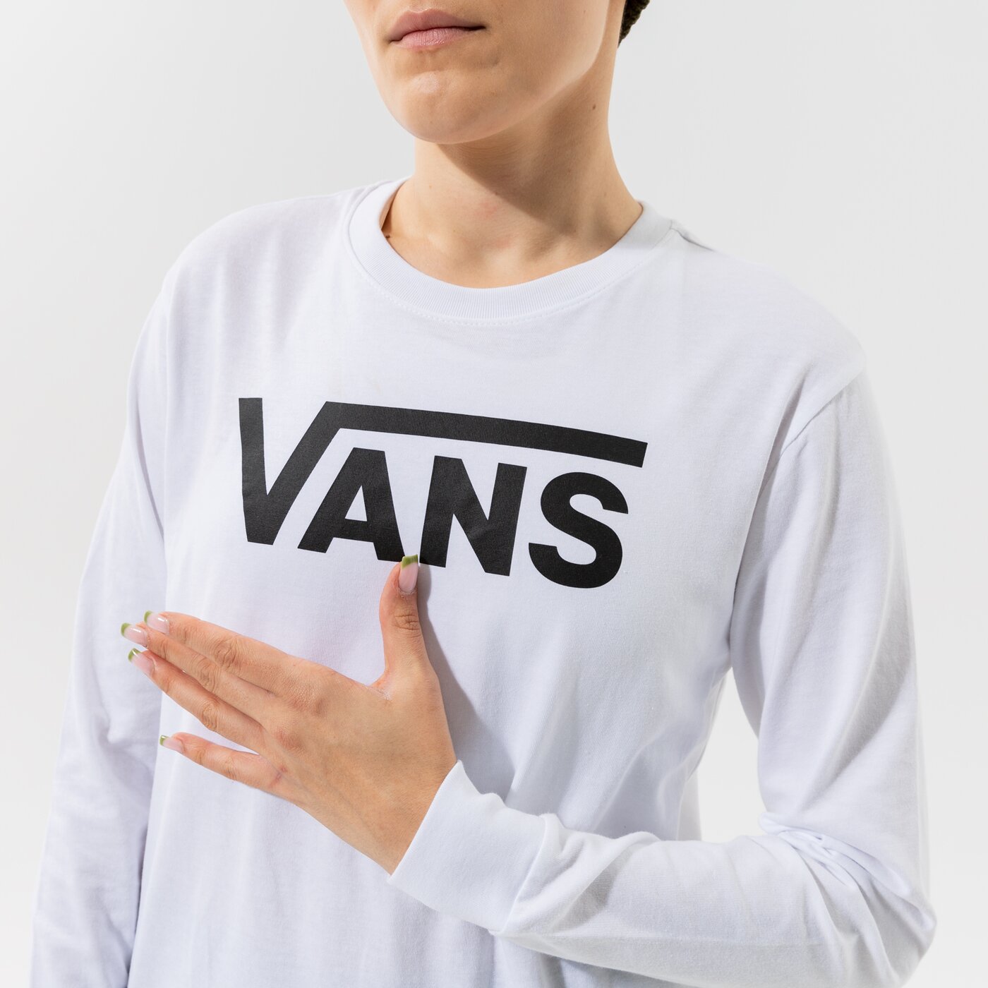 Дамска тениска VANS ТЕНИСКА FLYING V CLASSIC LS BF vn0a47wnwht1 цвят бял