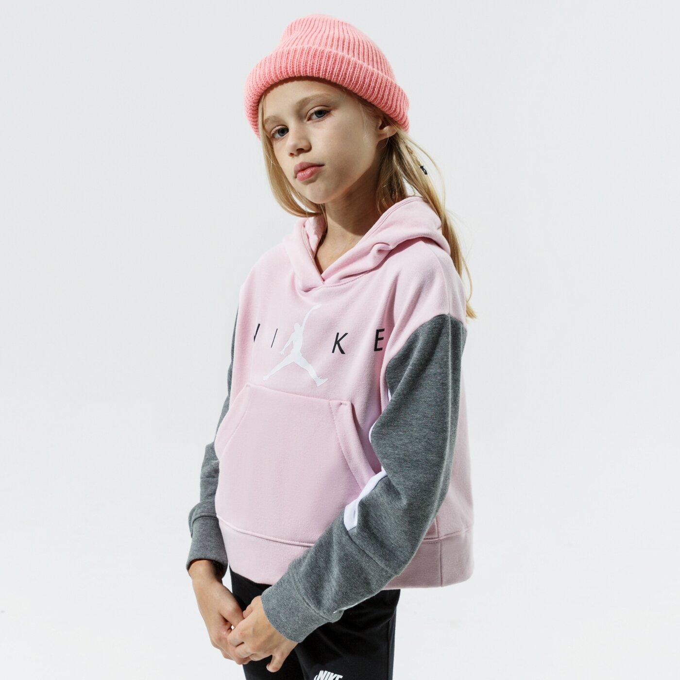 Детски суичър JORDAN СУИТЧЪР С КАЧУЛКА JUMPMAN BY NIKE HOODIE GIRL 45a761-a9y цвят розов