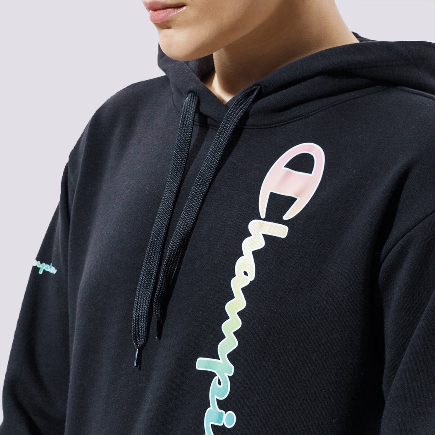 Дамски суичър CHAMPION СУИТЧЪР С КАЧУЛКА HOODED SWEATSHIRT 114076kk001 цвят черен