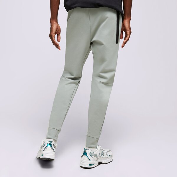 Мъжки панталони NIKE ПАНТАЛОНИ M NK TECH LGHTWHT JGGR dx0826-330 цвят зелен