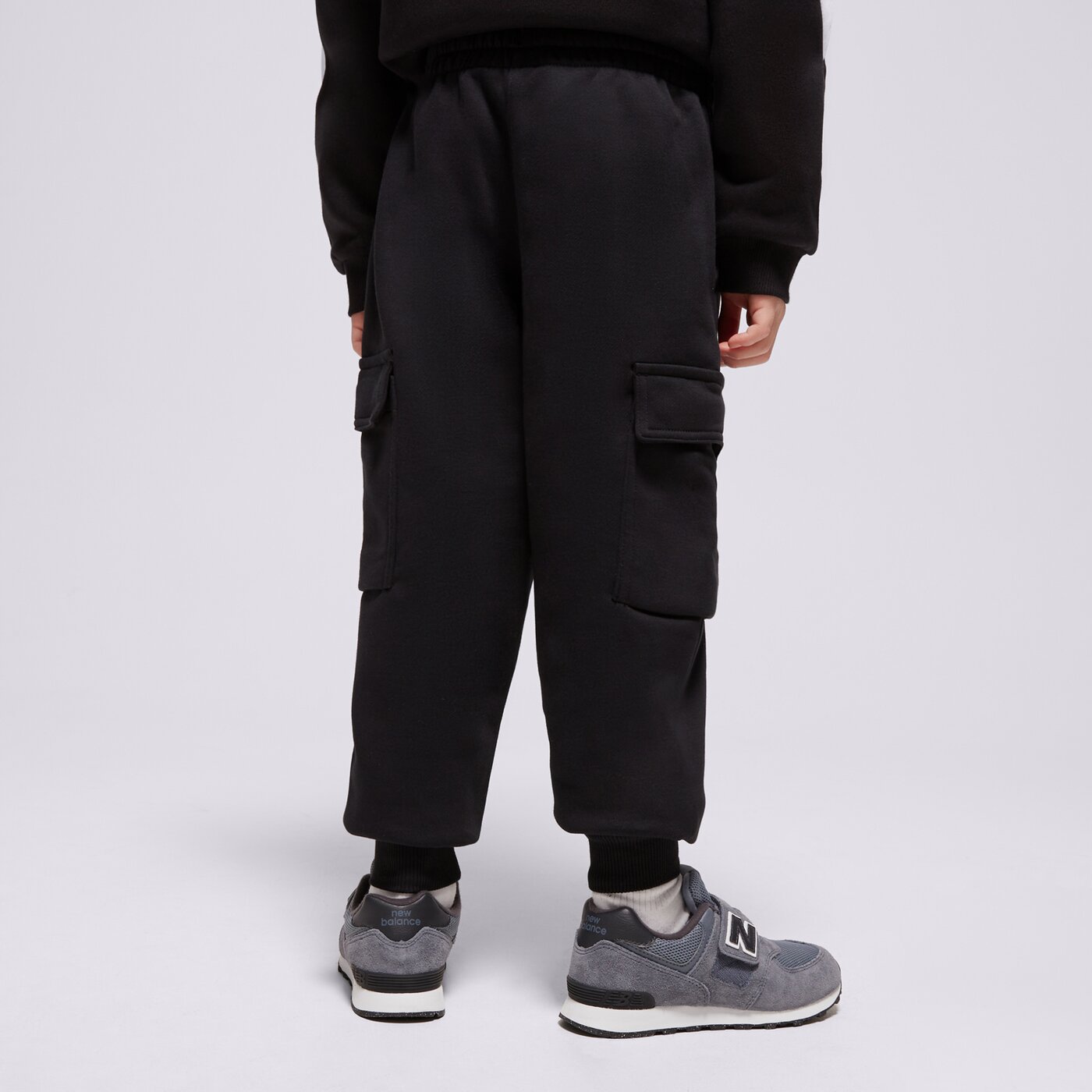 Детски панталони NIKE ПАНТАЛОНИ K NSW CLUB FLC CRGO PNT LBR BOY fd3012-010 цвят черен