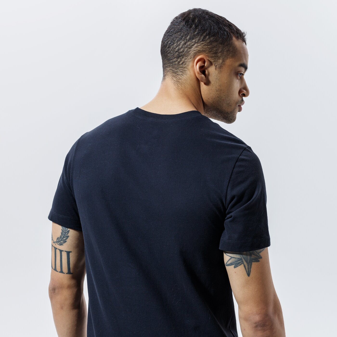 Мъжка тениска NIKE ТЕНИСКА TOR M NK DRY TEE ES ERND LGO NBA cz7315-010 цвят черен