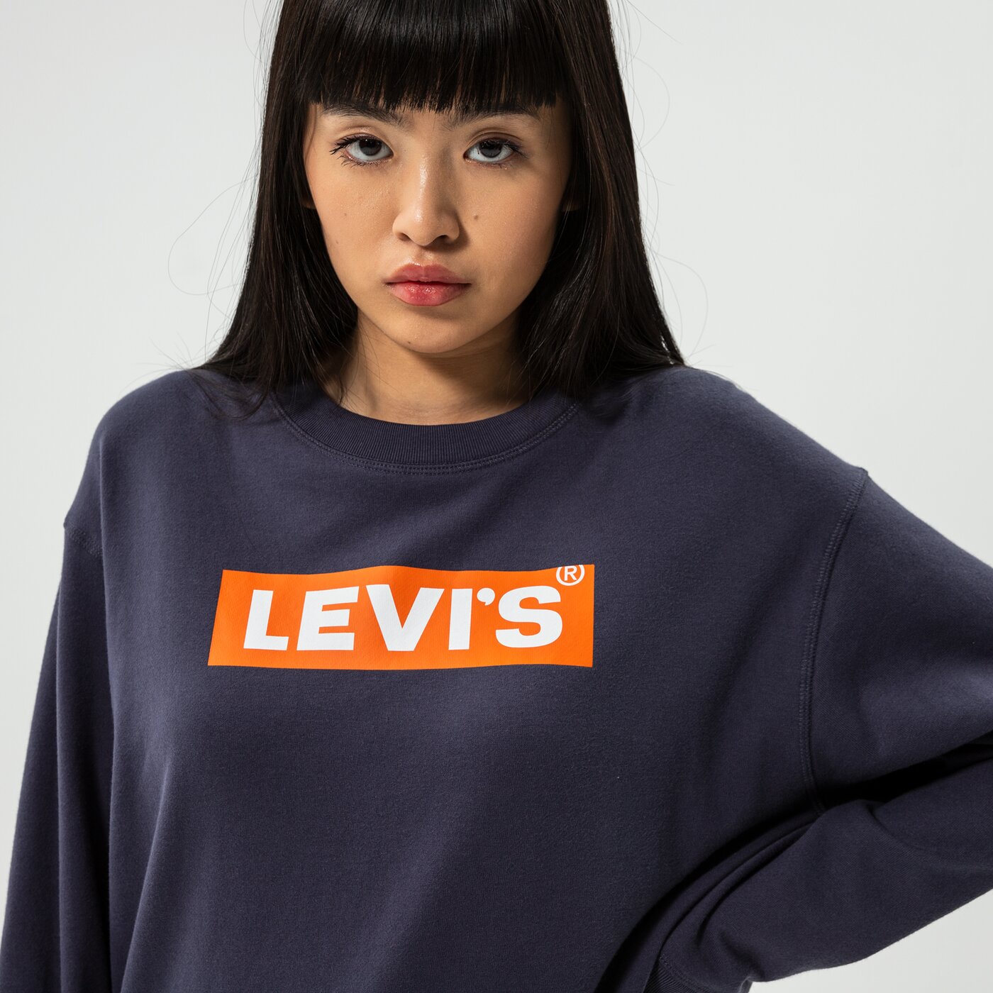 Дамски суичър LEVI'S СУИТЧЪР GRAPHIC STANDARD CREW 18686-0061 цвят тъмносин