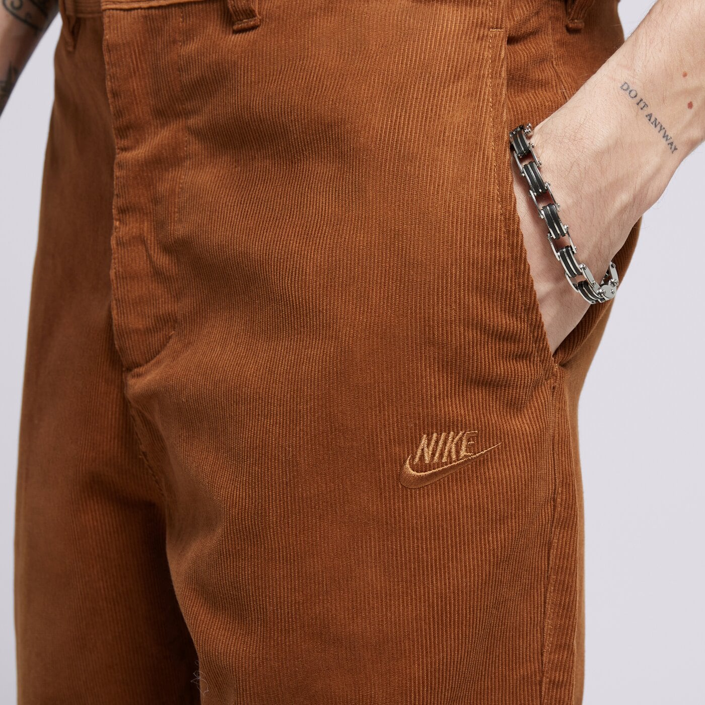Мъжки панталони NIKE ПАНТАЛОНИ M NK CLUB CHINO CORDUROY PANT fz0786-281 цвят кафяв