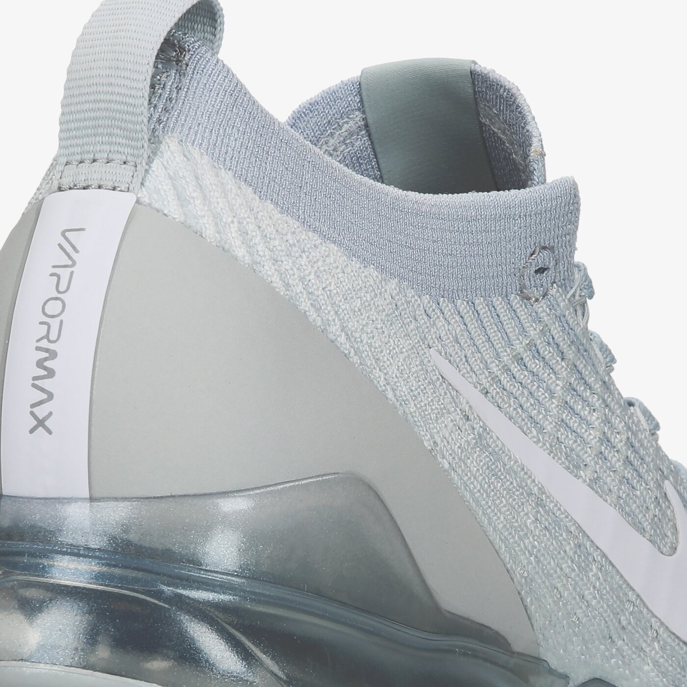 Мъжки маратонки NIKE AIR VAPORMAX FLYKNIT 3 aj6900-102 цвят бял