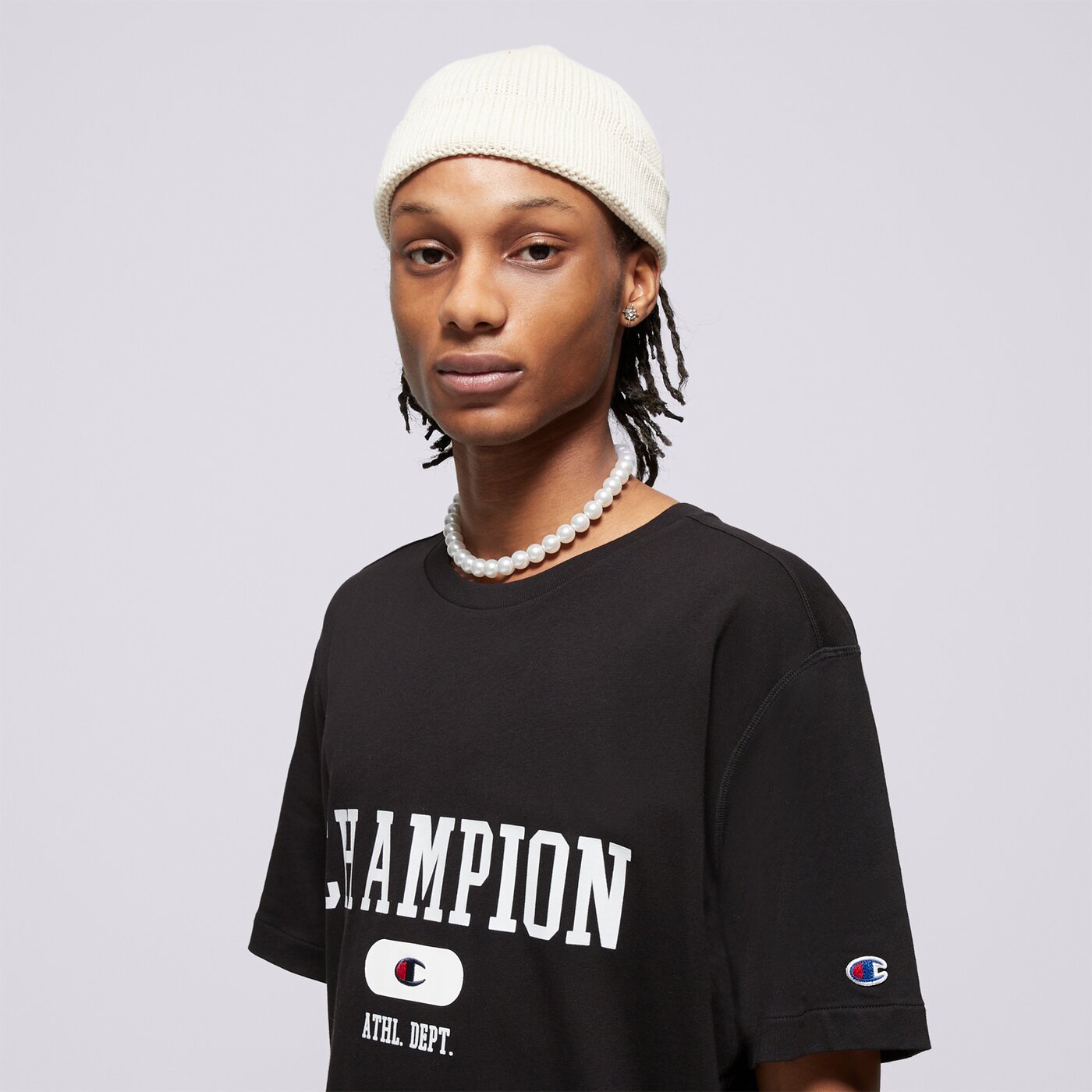 Мъжка тениска CHAMPION ТЕНИСКА CREWNECK ТЕНИСКА 220432kk001 цвят черен