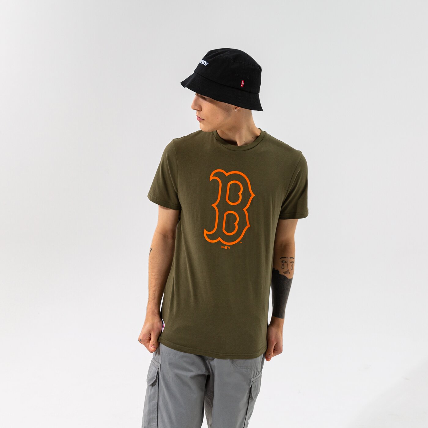 Мъжка тениска NEW ERA ТЕНИСКА MLB SEASONAL TEAM LOGO TEE BOSRED NOVSOR 12827232 цвят каки