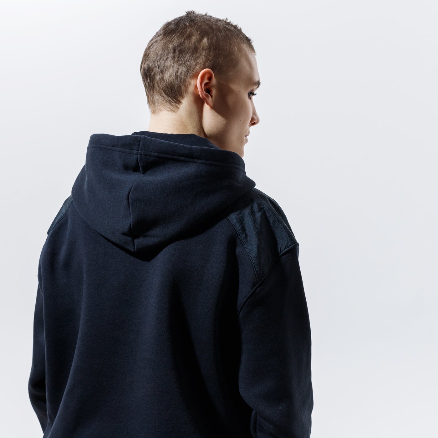 Дамски суичър NIKE СУИТЧЪР С КАЧУЛКА W NSW PO HOODIE FLC UU dd3605-010 цвят черен