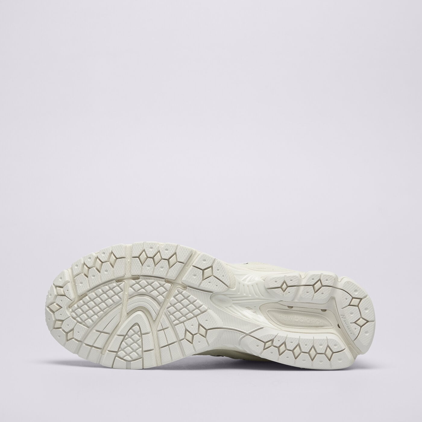 Мъжки маратонки NEW BALANCE 2002R  u2002rwh цвят бял