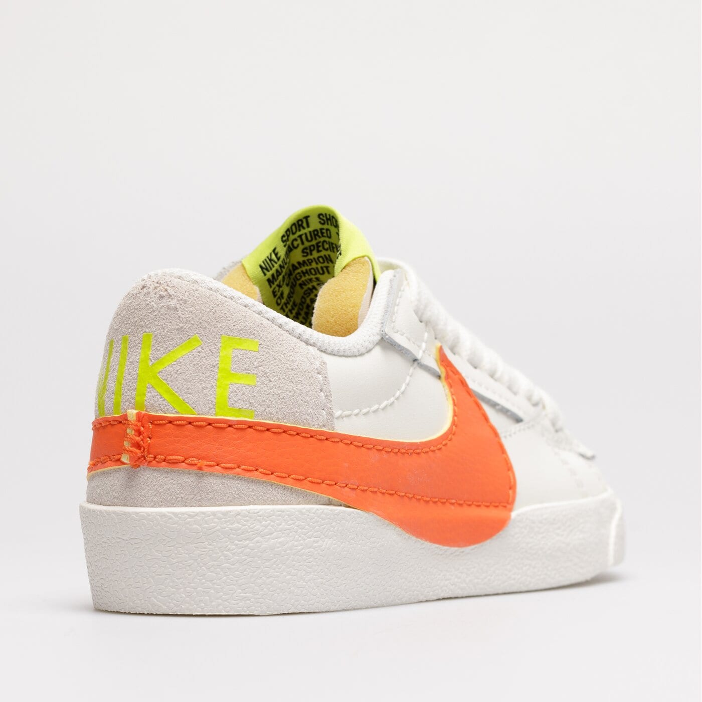 Дамски маратонки NIKE W BLAZER LOW '77 JUMBO dq1470-103 цвят бял