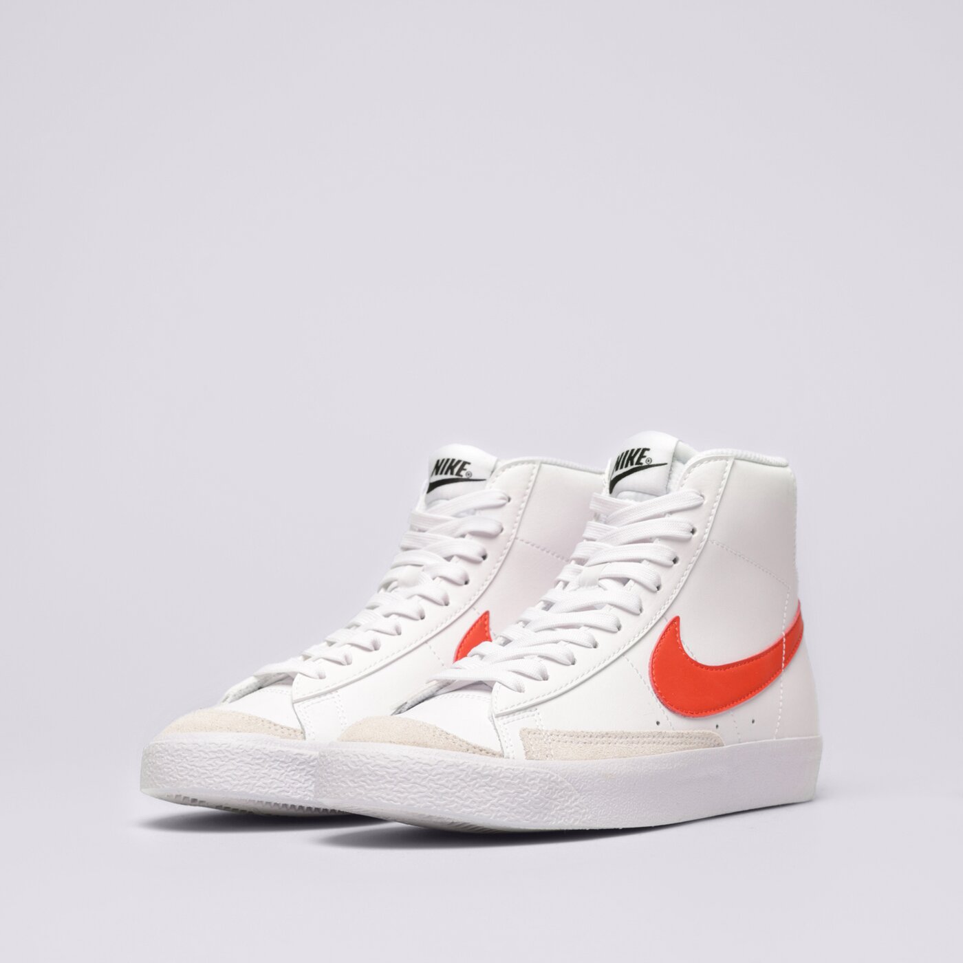 Детски маратонки NIKE BLAZER MID '77 da4086-110 цвят бял