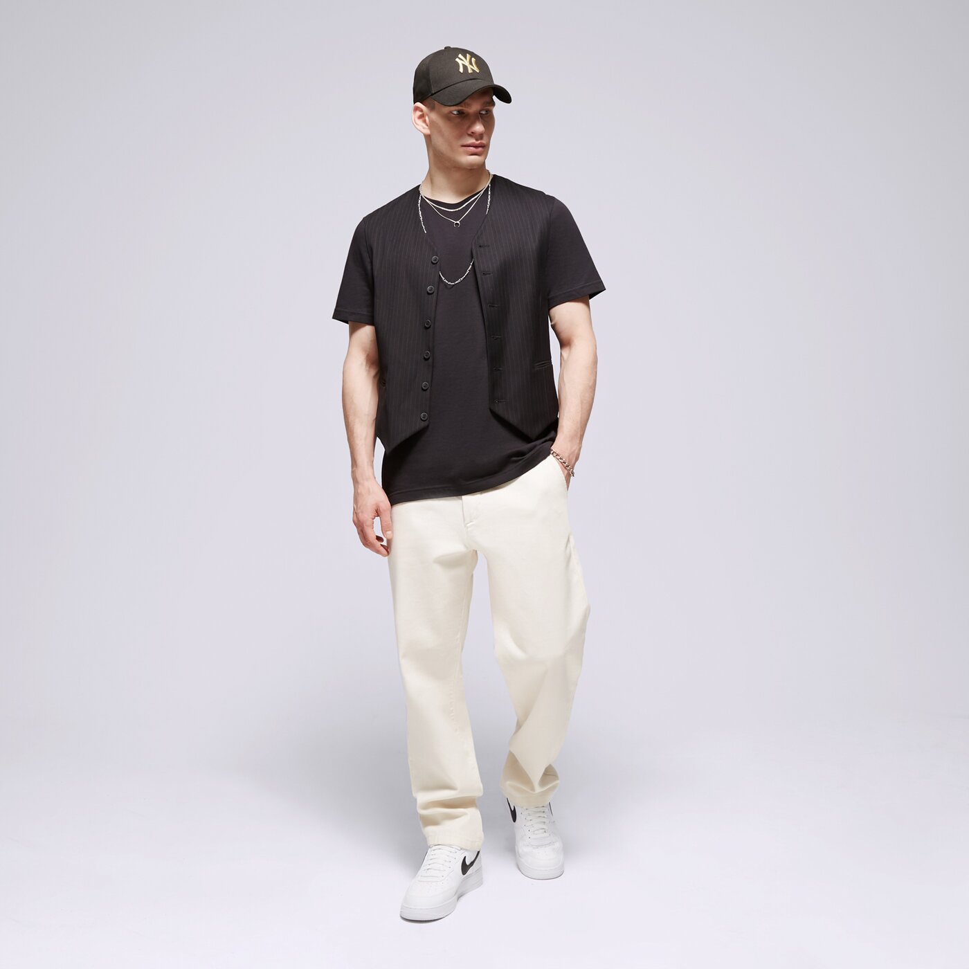 Мъжка тениска REEBOK ТЕНИСКА SS RI LEFT CHEST LOGO 100054973 цвят черен