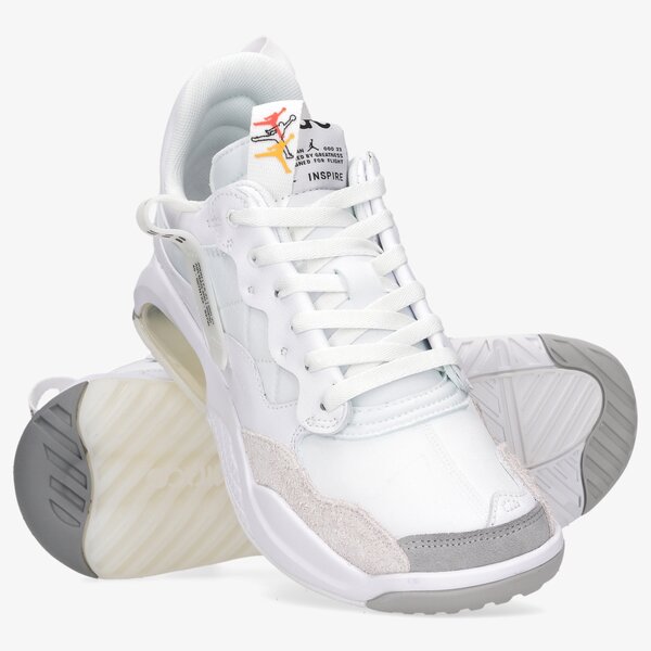 Мъжки маратонки JORDAN MA2  dm9480-100 цвят бял