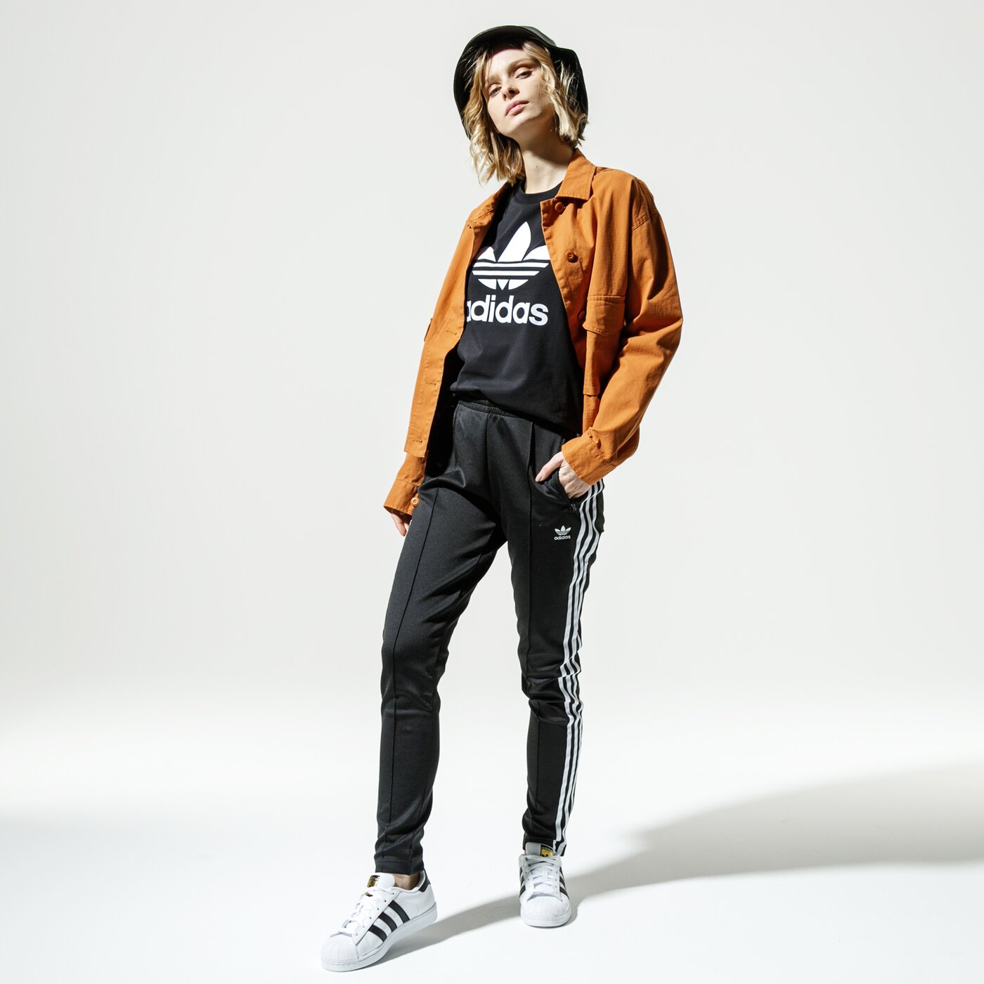 Дамска тениска ADIDAS ТЕНИСКА TREFOIL TEE fm3311 цвят черен