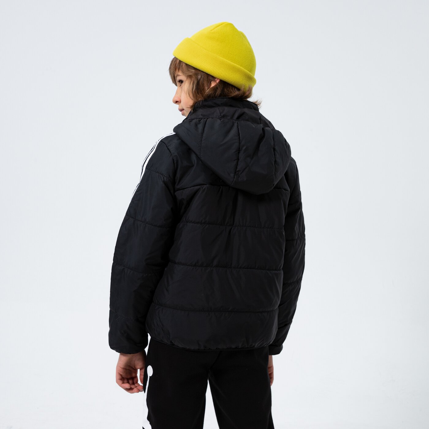 Детска преходно яке ADIDAS ЯКЕ ПУХЕН PADDED JACKET BOY h34564 цвят черен