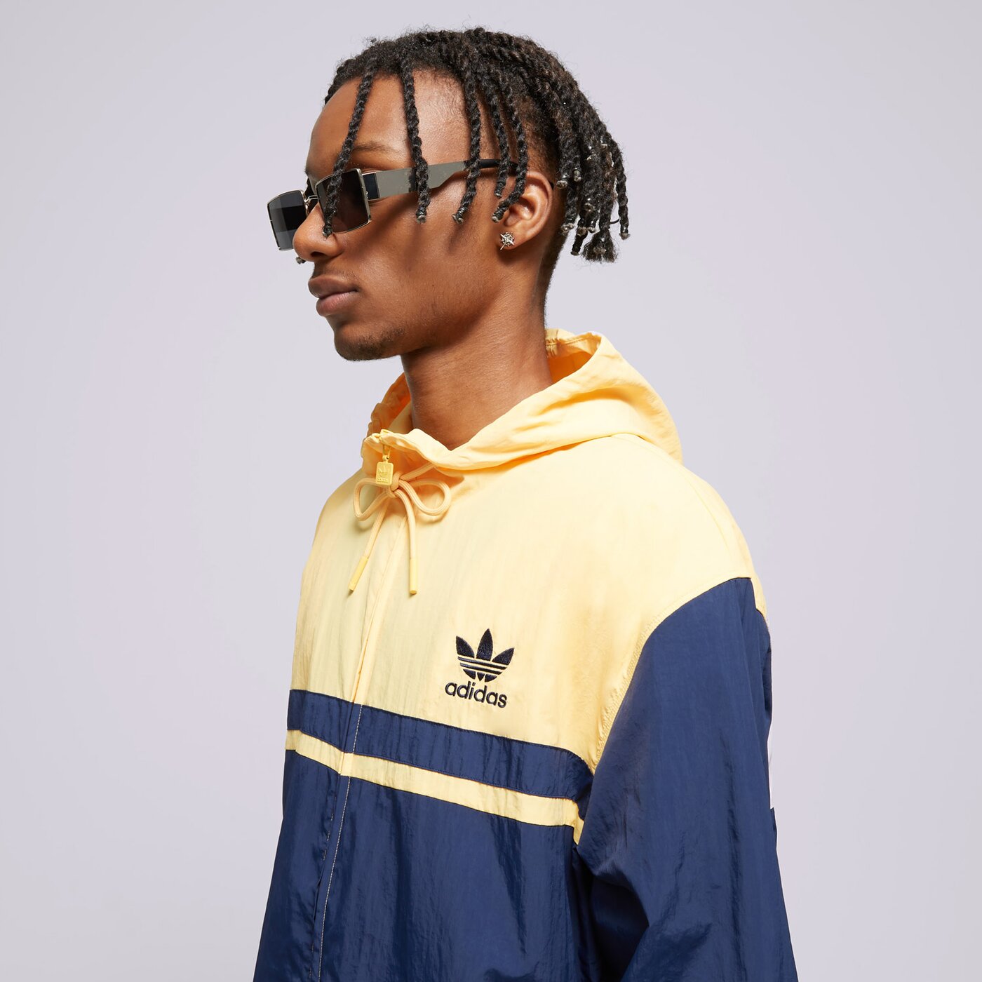 Мъжко преходно яке ADIDAS ЯКЕ WINDBREAKER iu0202 цвят тъмносин