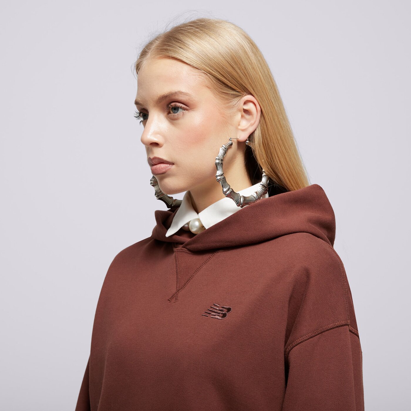 Дамски суичър NEW BALANCE СУИТЧЪР С КАЧУЛКА ATHLETICS FRENCH TERRY HOODIE wt41537rok цвят кафяв