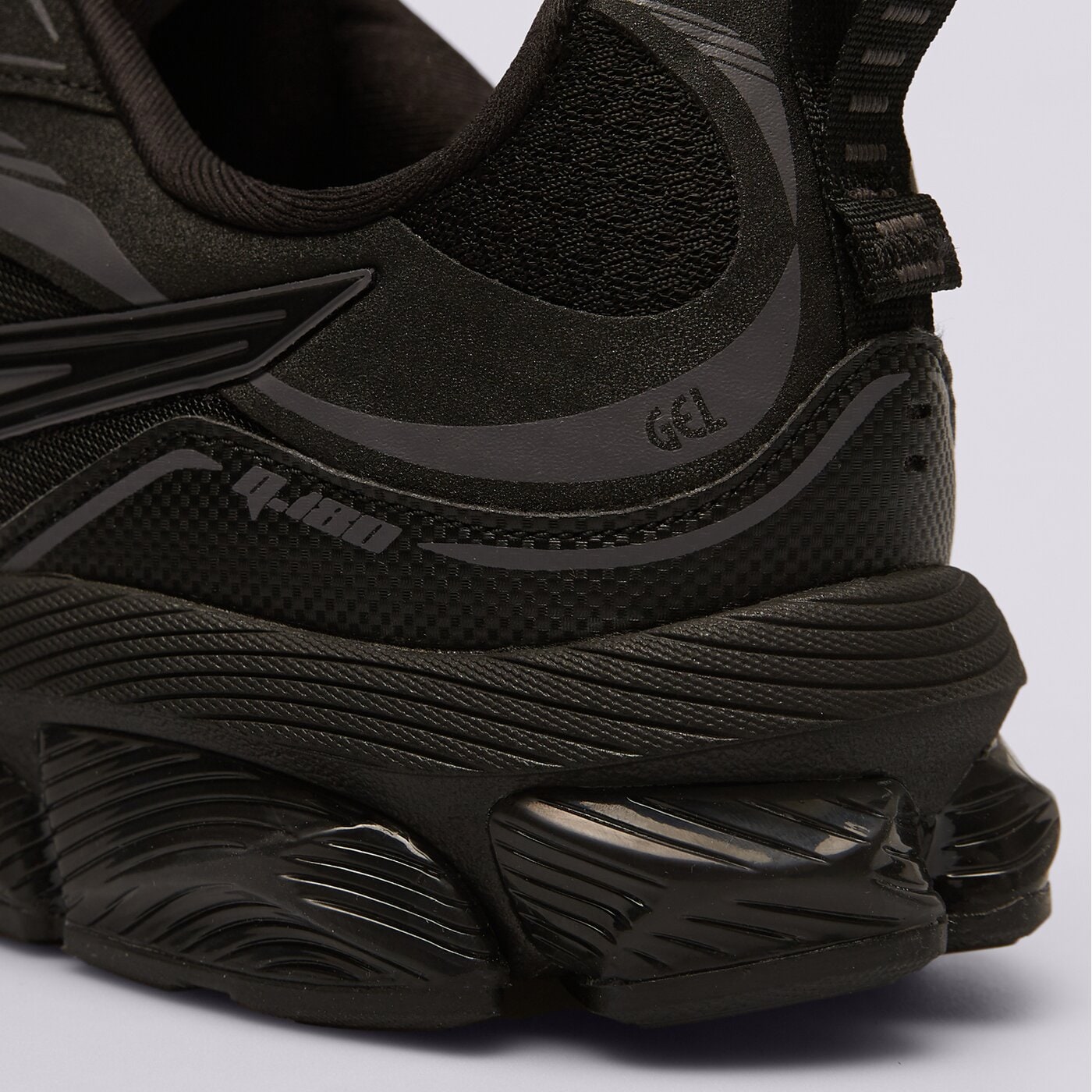 Мъжки маратонки ASICS GEL-QUANTUM 180 VIII 1203a594002 цвят черен