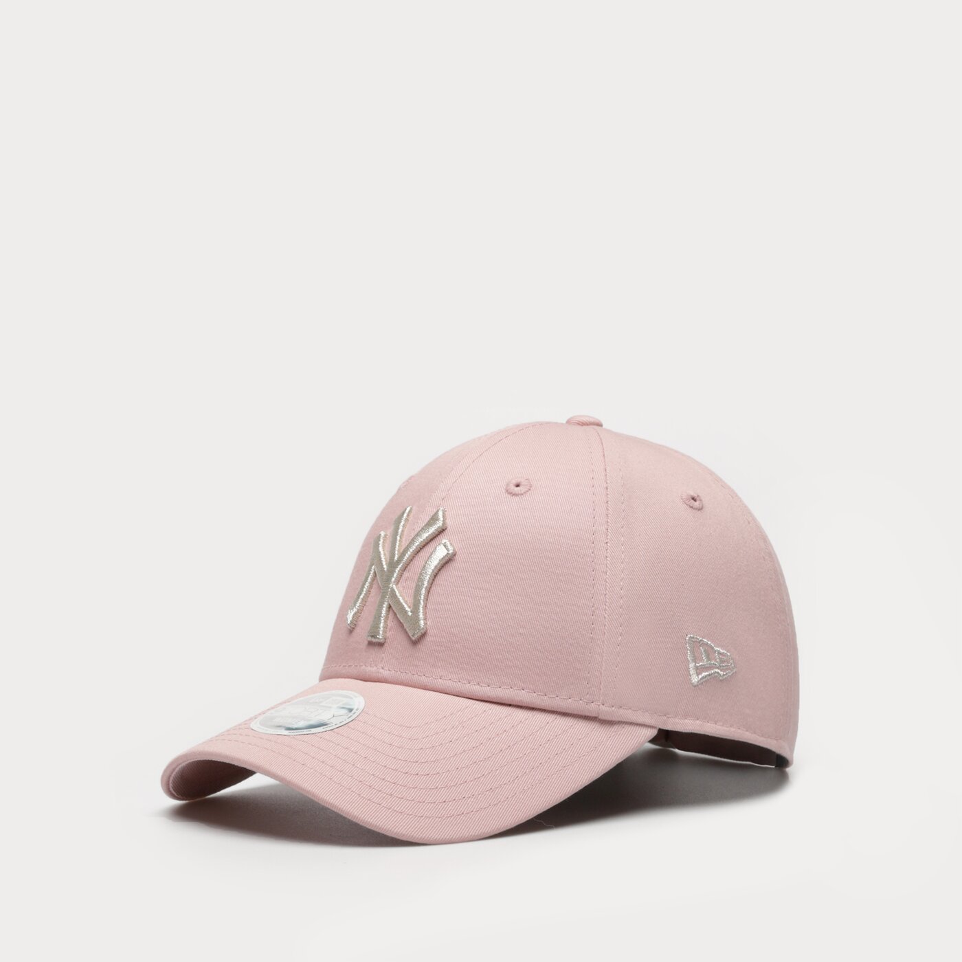 Дамска шапка с козирка NEW ERA ШАПКА WMNS METALLIC LOGO 940 NYY NEW YORK YANKEES 60357983 цвят коралов