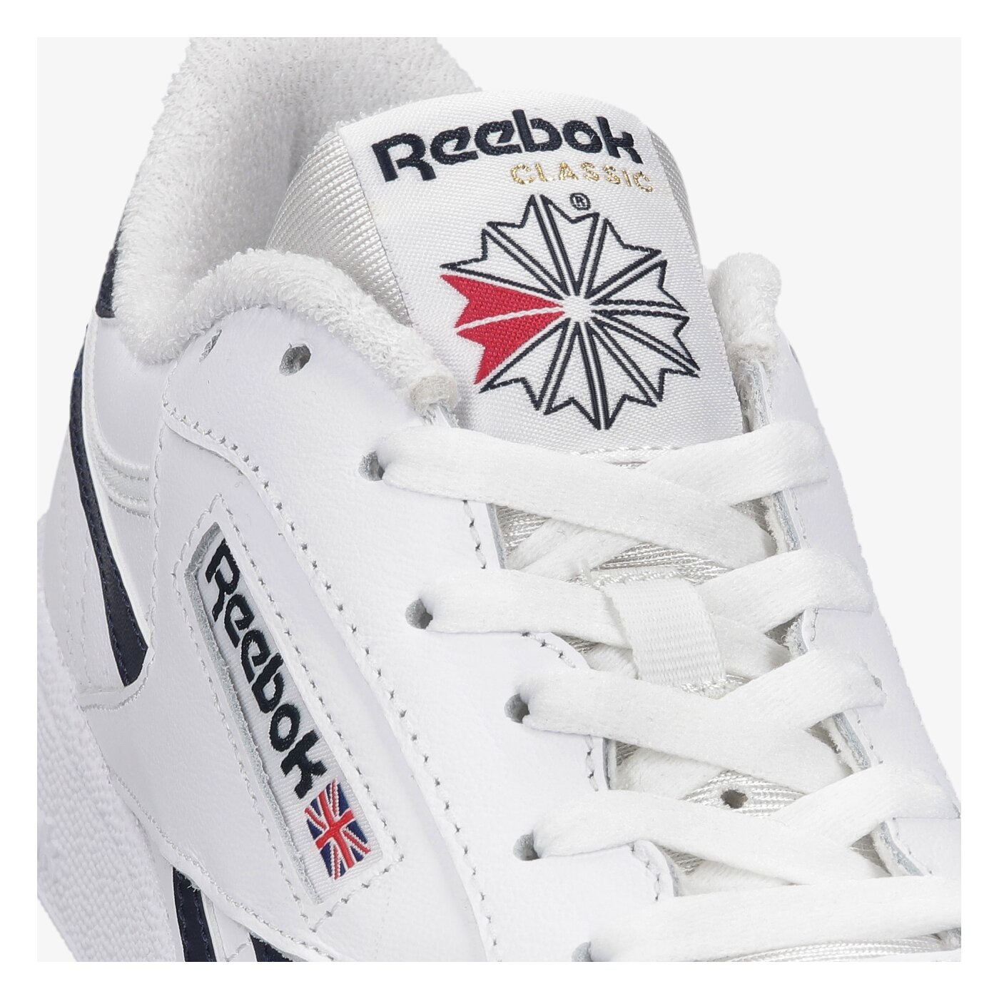 Мъжки маратонки REEBOK CLUB C REVENGE h04168 цвят бял