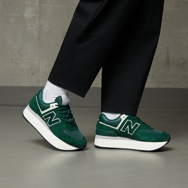 Дамски маратонки NEW BALANCE 574  wl574zag цвят зелен
