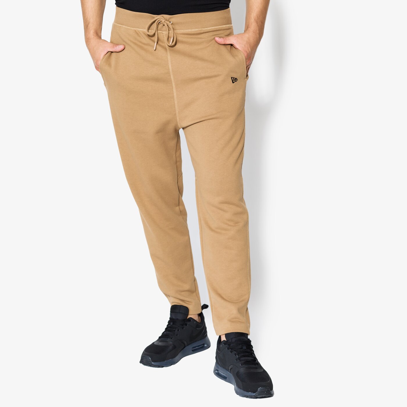 Мъжки панталони NEW ERA ПАНТАЛОНИ ORIGINATORS TRK PANT NE KHK 11459476 цвят бежов